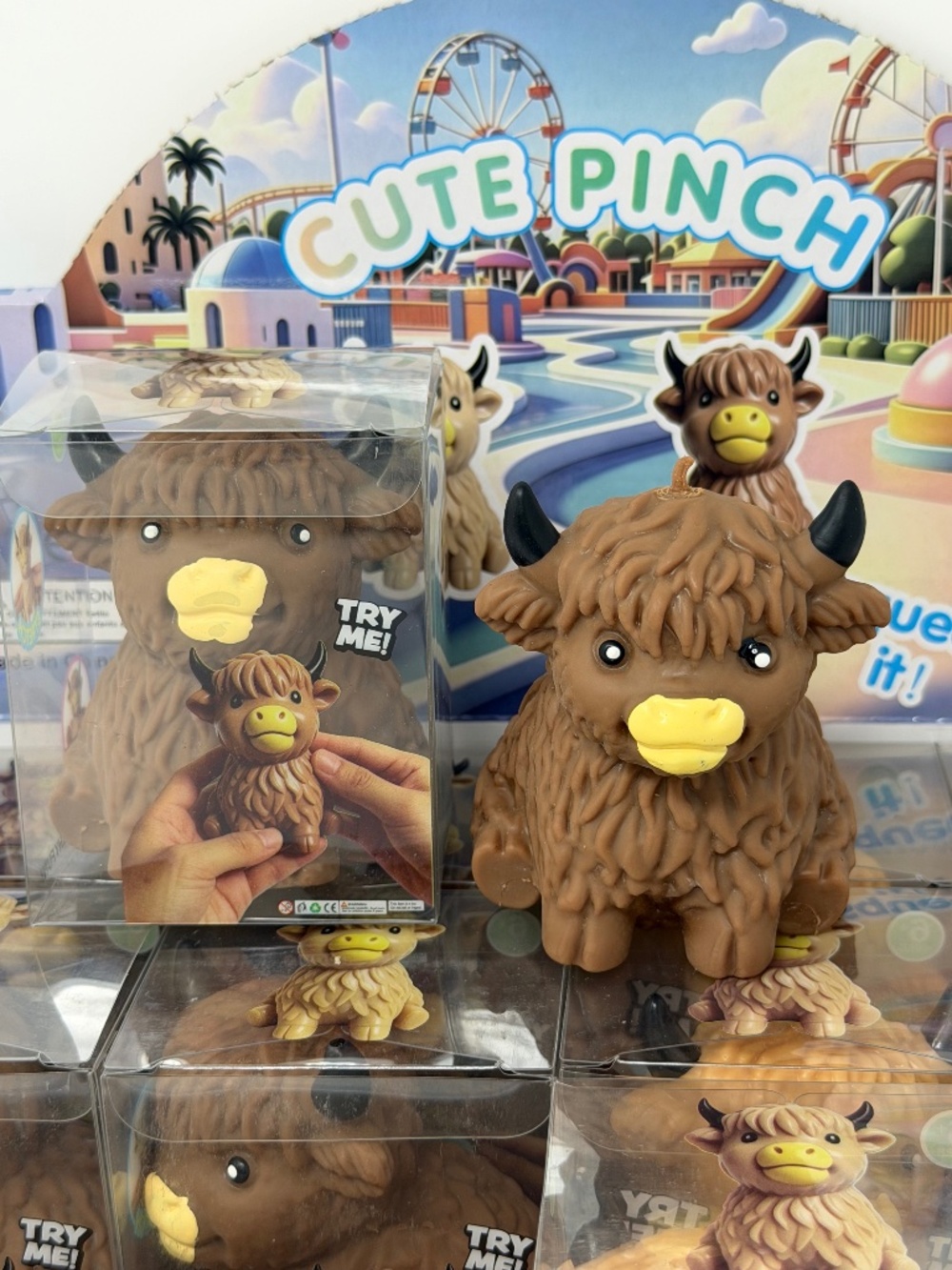 Crunchy Dark Brown Highland Cow Squishy Squeeze Toy NEW IN BOX